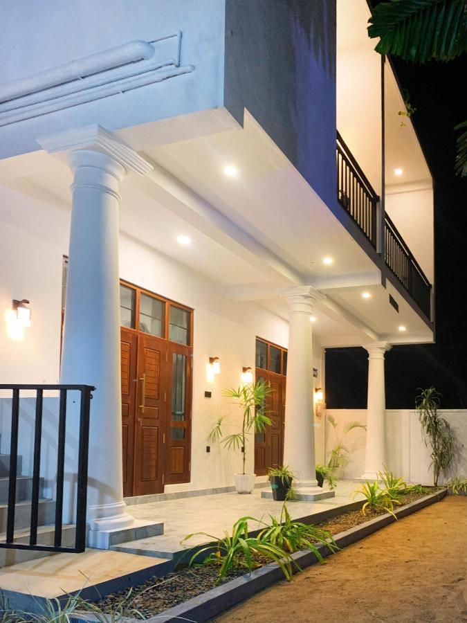 Golden Wave Hotel Ahangama Exterior foto